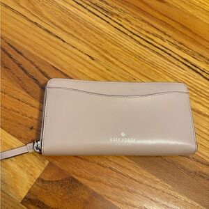Kate Spade Light Beige Wallet